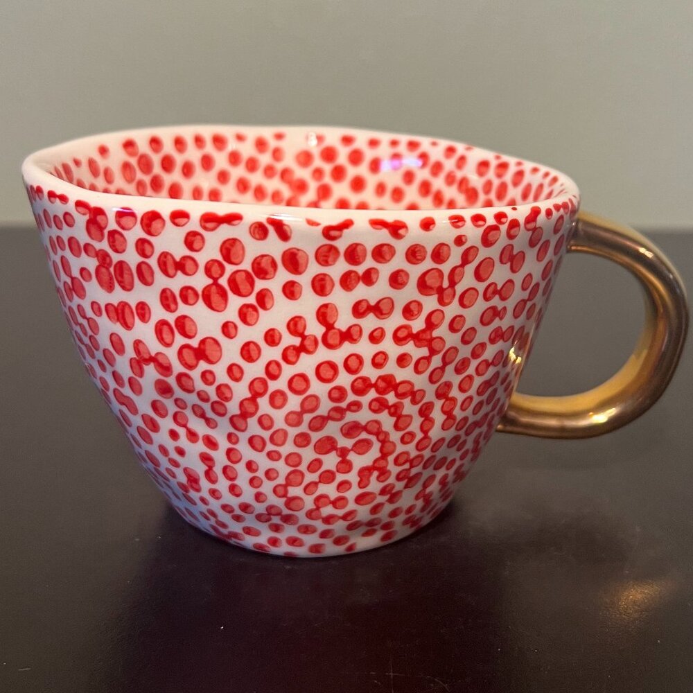 CREATIVE CO-OP Artisan Look Stoneware Mug Cup Red Dots Design Shiny Gold Handle